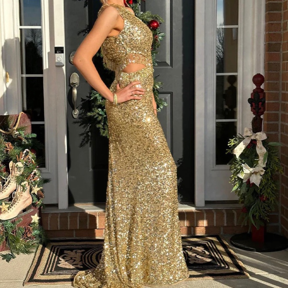 GOLD PROM DRESS